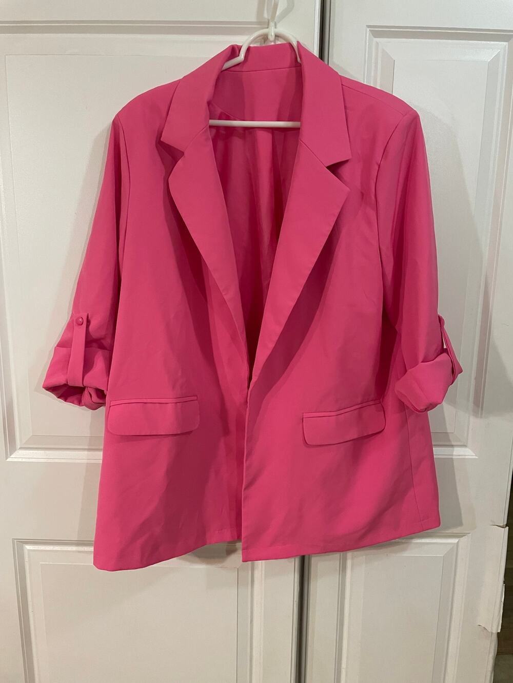 Hot pink women’s blazer size xxl with shoulder pads